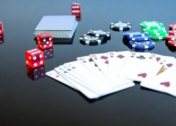 Things you should know when playing online casino